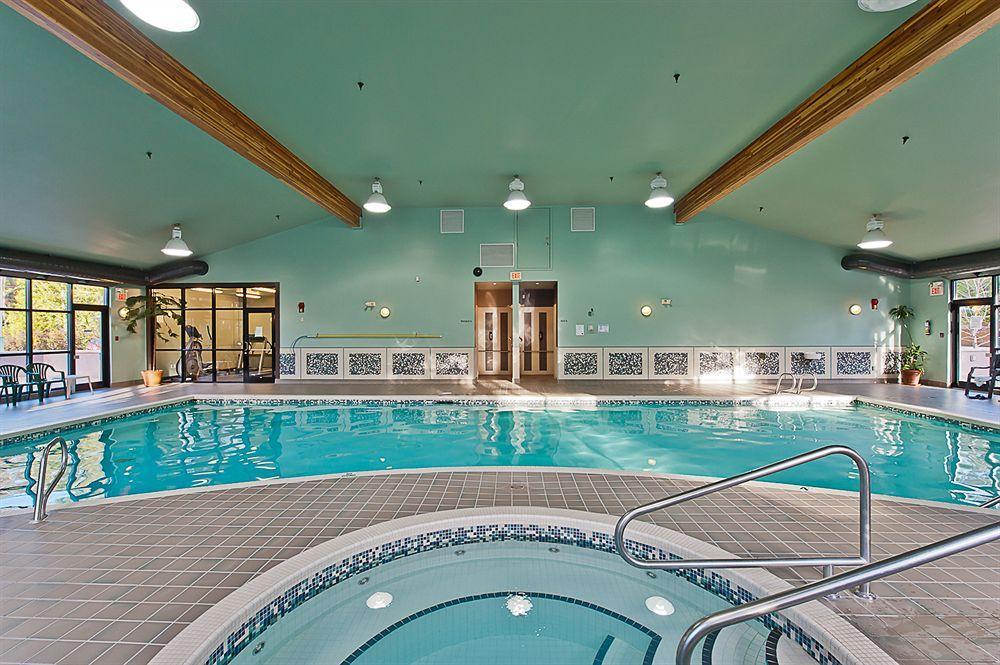 Oceanside Village Resort Parksville Exterior foto